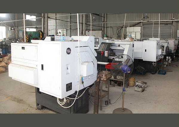 润通一号生产基地数控车间12