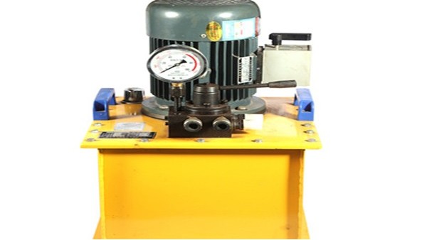 液压电动泵操作及拆装注意事项